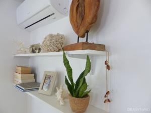 255tahaa-lagoon-bungalow-6